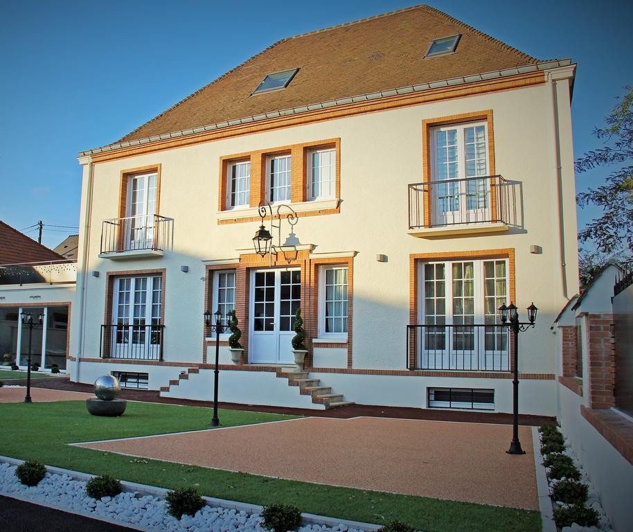 Villa Louis Victor Dizy Bagian luar foto