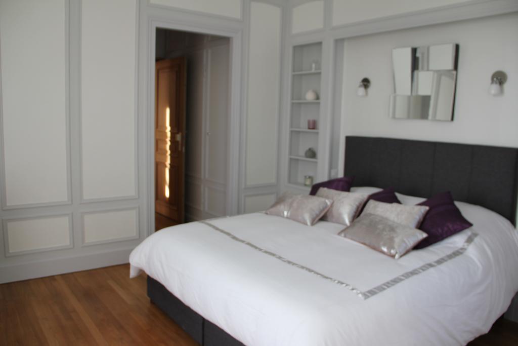 Villa Louis Victor Dizy Bagian luar foto